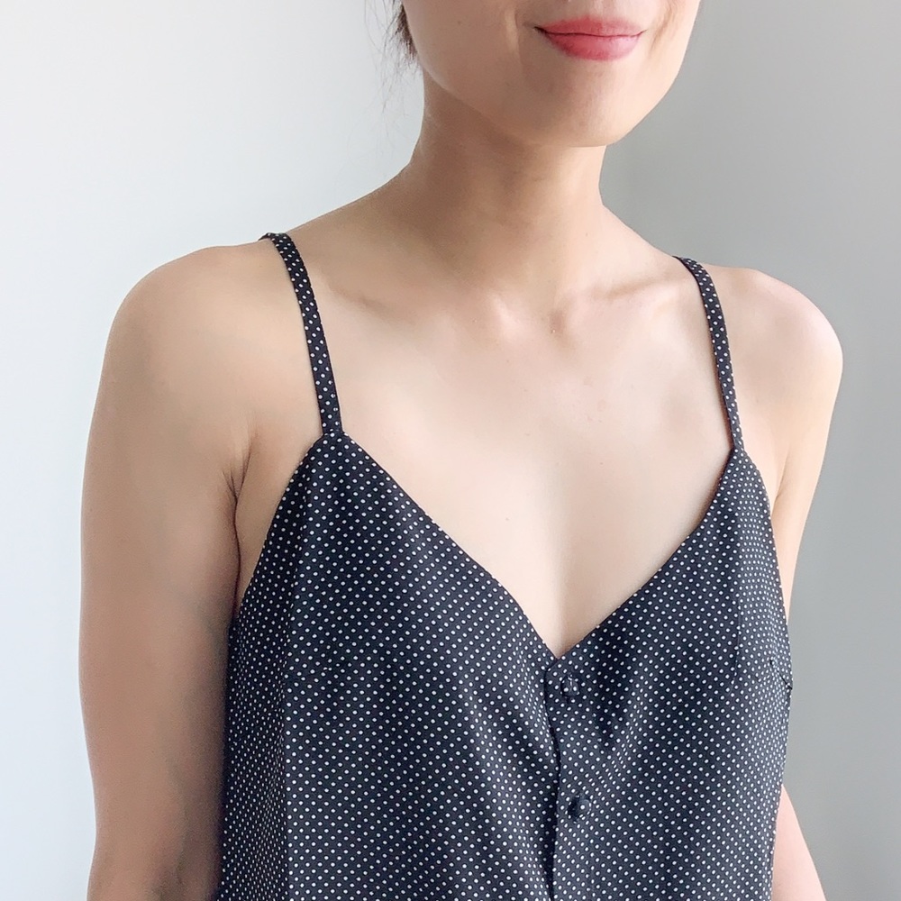 POLKA DOT CAMI WITH BUTTONS - BLACK